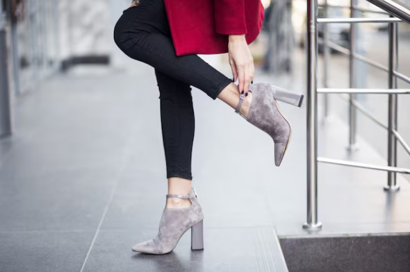 Delicately poised woman!