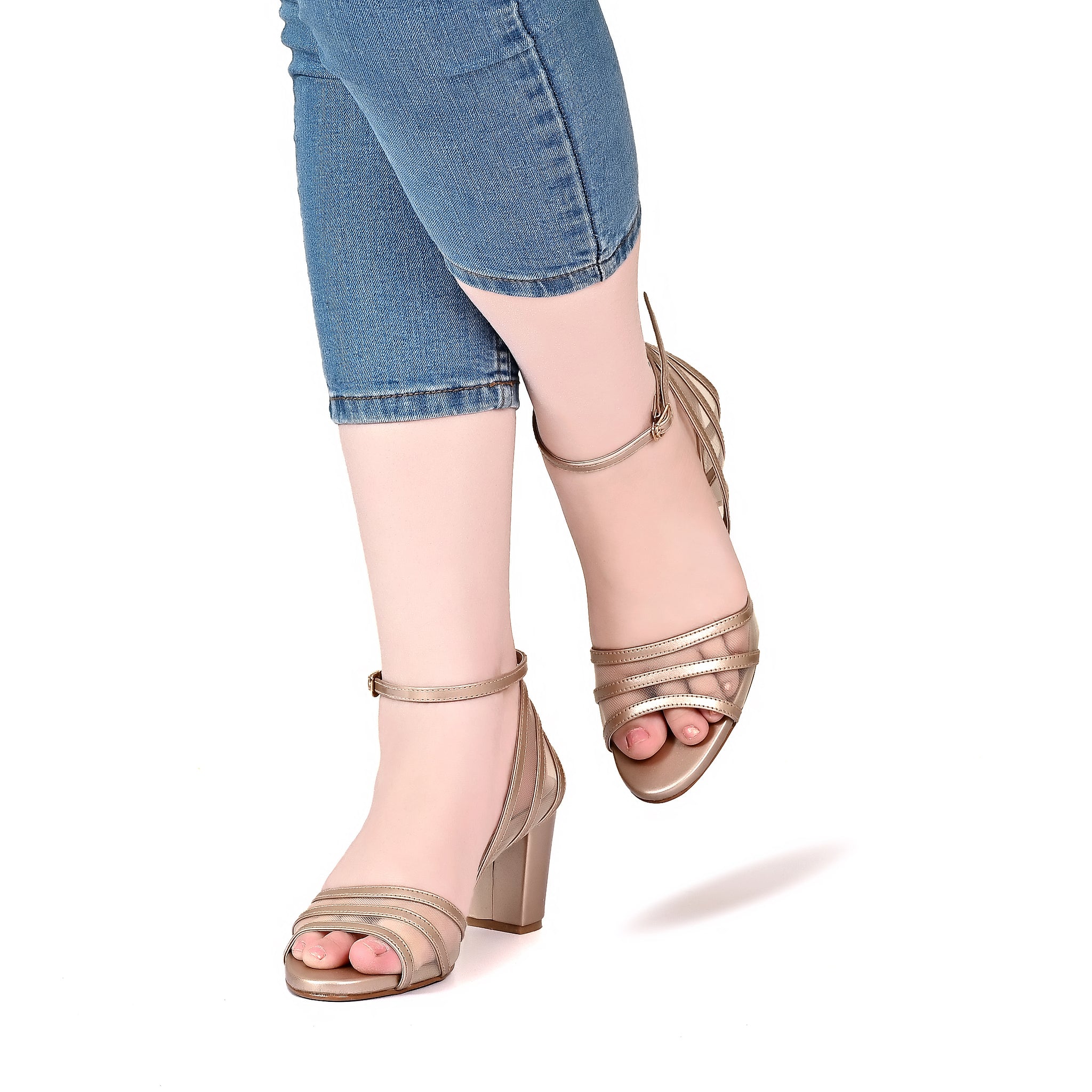 Aura Net Block Heel