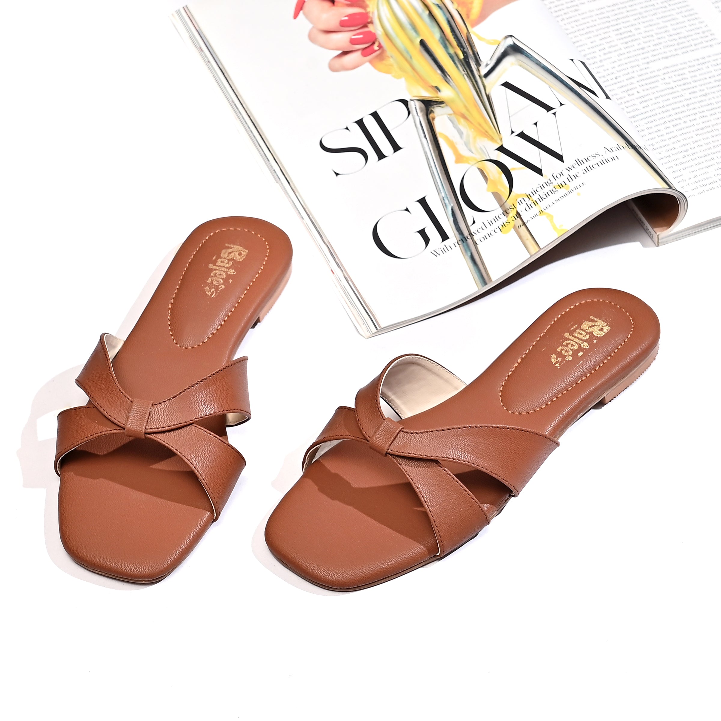 Blush Bloom – Cross-Strap Flat Slides
