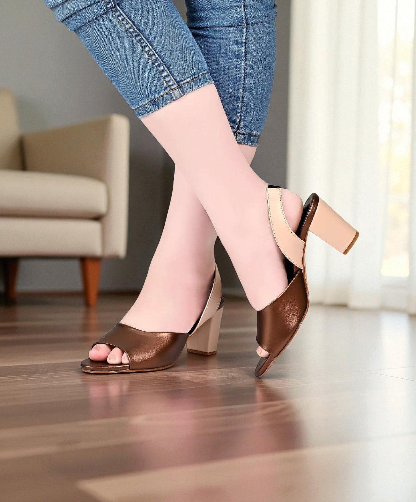 NESKA  Wedge Block Heel